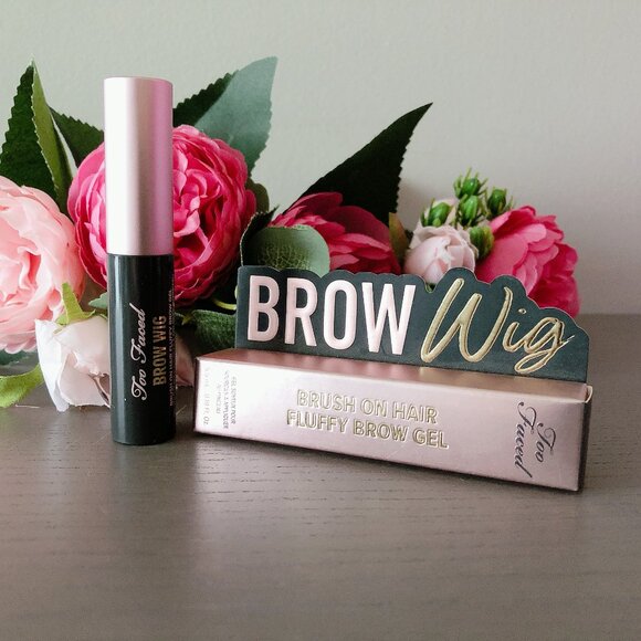 Too Faced Brow Wig Eyebrow Gel in Soft Black NWT - Picture 1 of 3